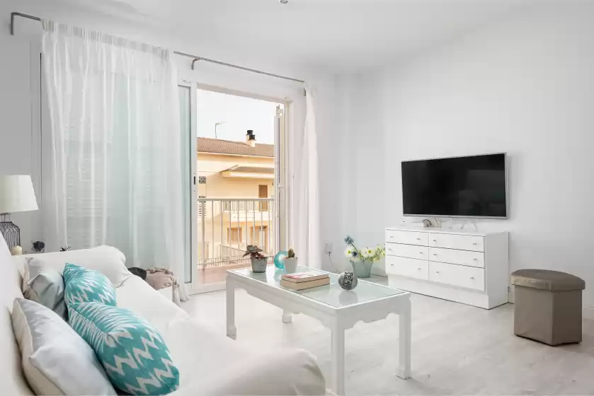 Holiday rentals in Can picafort - pizarro, Can Picafort
