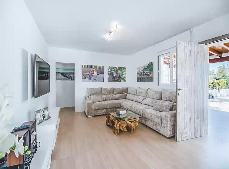 Holiday rentals in Can penelope, Sant Rafel de sa Creu