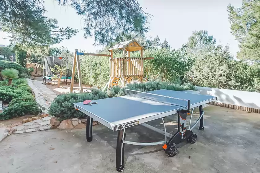 Holiday rentals in Villa oleander, Sant Agustí des Vedrà