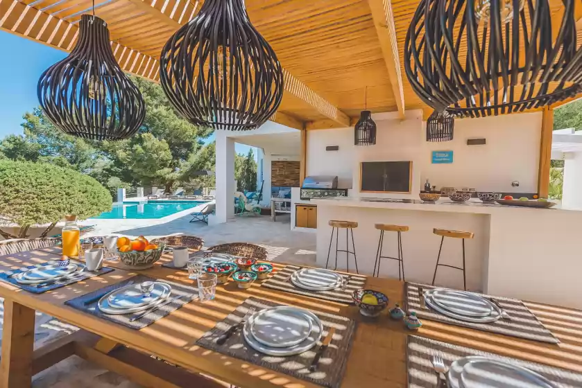 Holiday rentals in Villa oleander, Sant Agustí des Vedrà