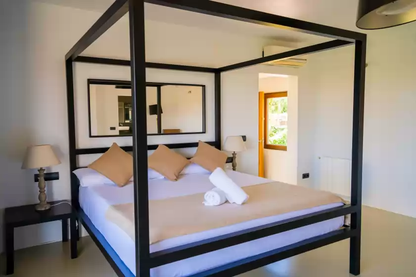 Alquiler vacacional en Villa rouge, Sant Antoni de Portmany