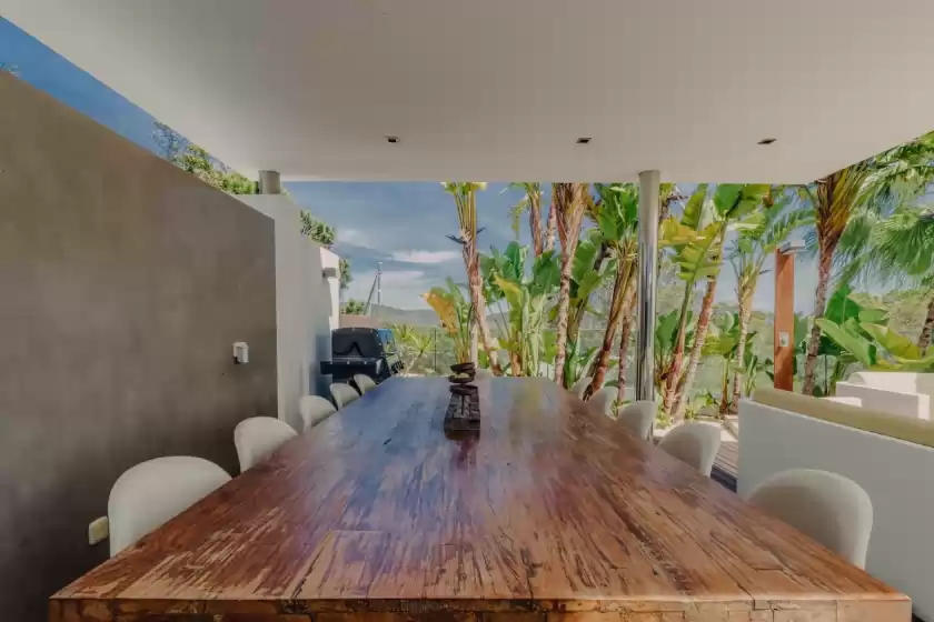 Holiday rentals in Villa serenity, es Cubells