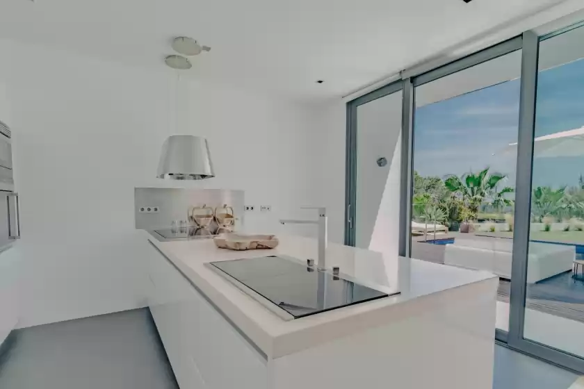 Holiday rentals in Villa serenity, es Cubells