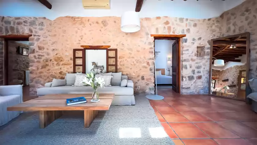 Holiday rentals in Villa velar, Santa Eulària des Riu