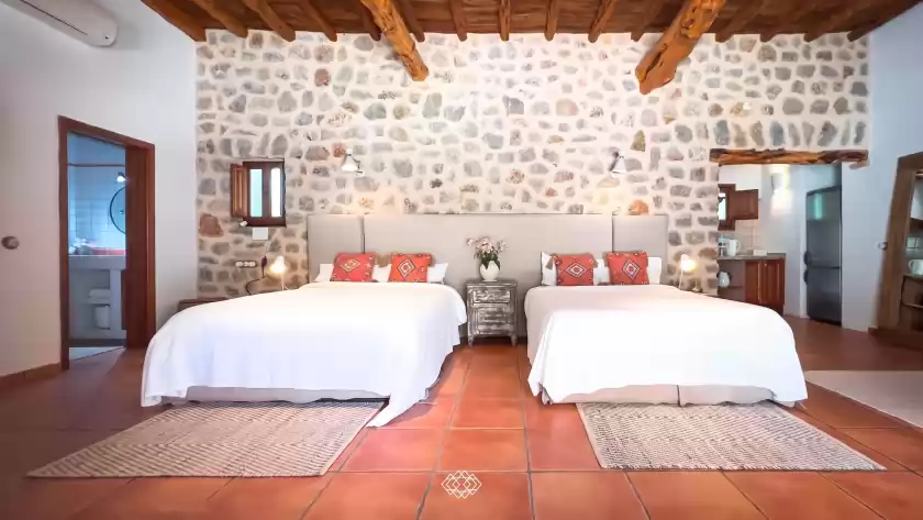 Holiday rentals in Villa velar, Santa Eulària des Riu