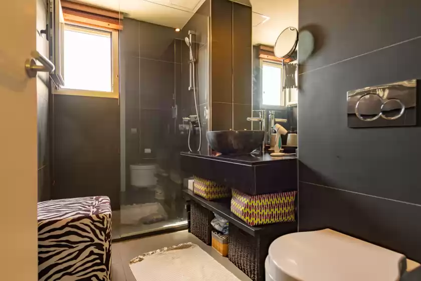 Holiday rentals in Villa zebra, Puig d'en Valls