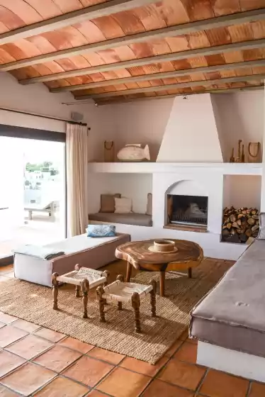 Holiday rentals in Can belino, Jesús