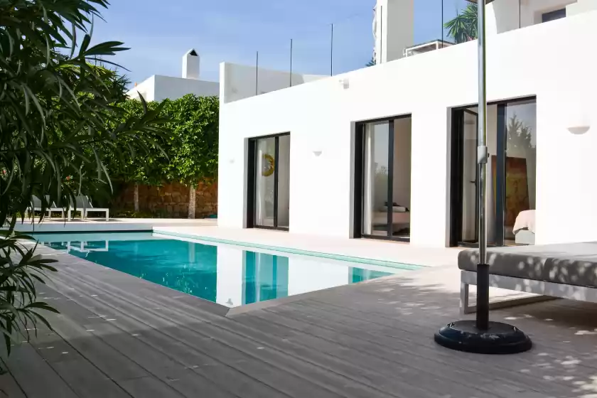 Holiday rentals in Can belino, Jesús