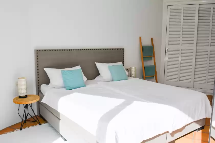 Holiday rentals in Can belino, Jesús