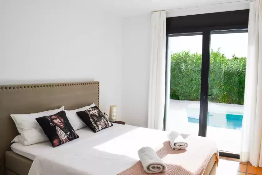 Holiday rentals in Can belino, Jesús