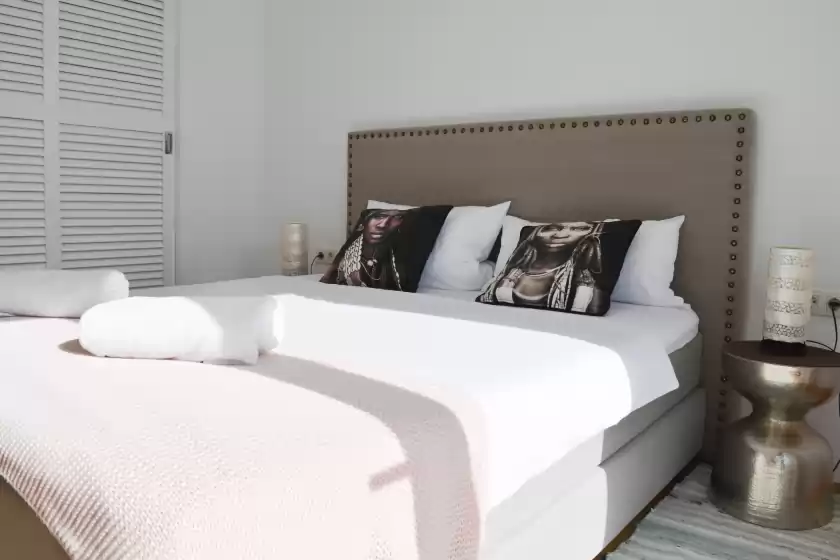 Holiday rentals in Can belino, Jesús