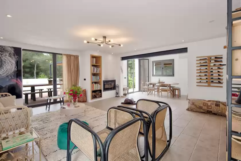 Holiday rentals in Villa phosphenes, Sant Josep de sa Talaia