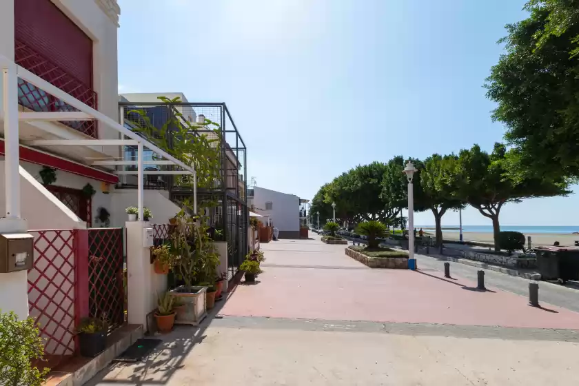 Holiday rentals in Patio del mar - adults only, Málaga