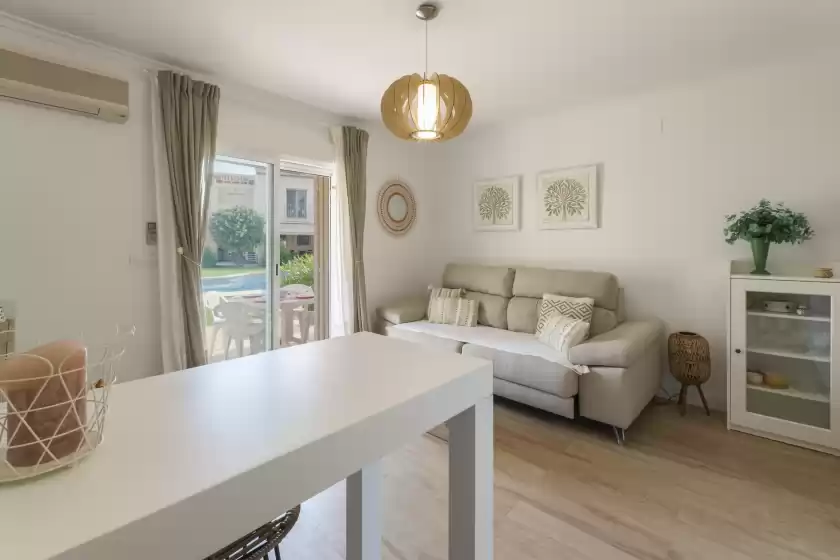 Holiday rentals in Mila, Dénia
