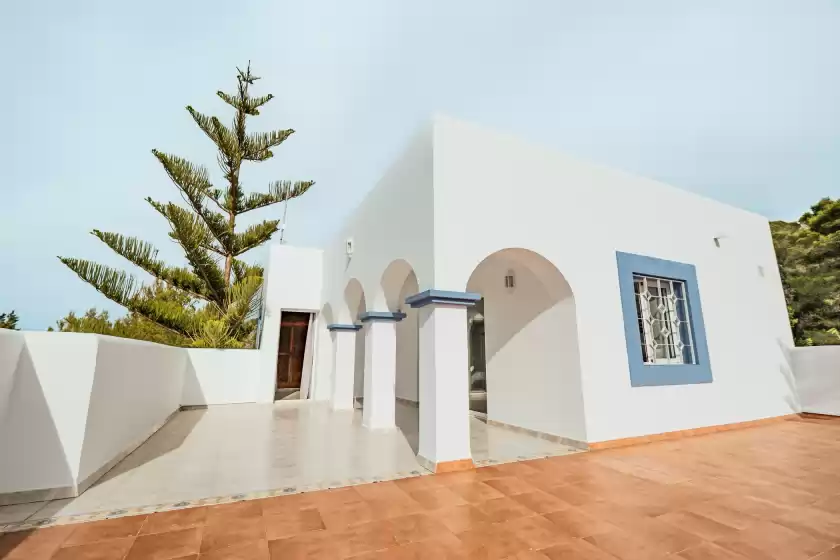 Holiday rentals in Casa norte, Portinatx