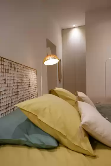 Holiday rentals in Marques de cadiz - adults only, Cádiz