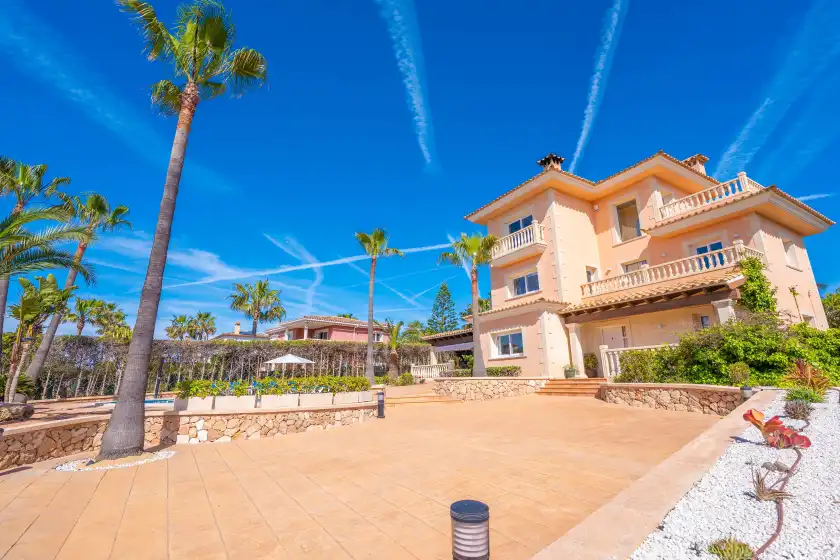 Alquiler vacacional en Chalet libertat, sa Torre