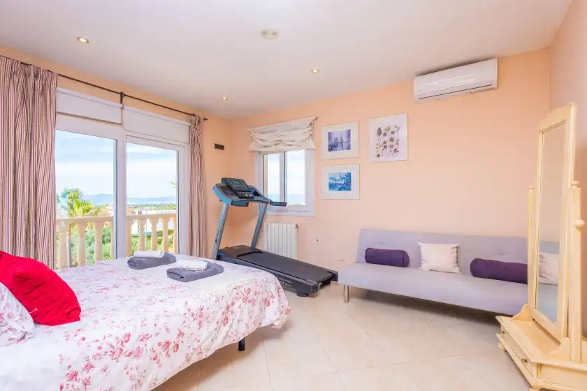 Alquiler vacacional en Chalet libertat, sa Torre