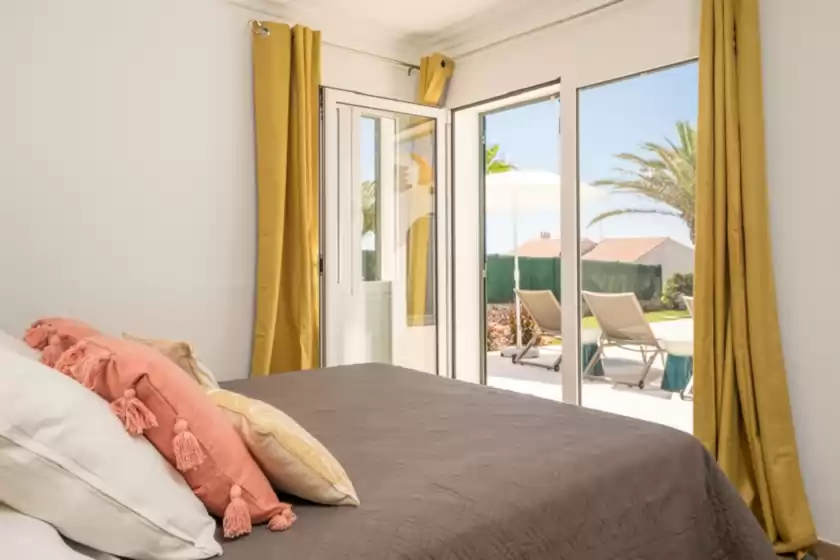 Holiday rentals in Villa mila, Sant Lluís