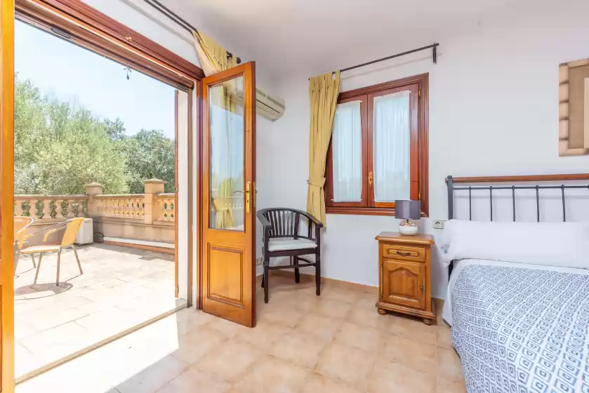 Holiday rentals in Pleta de son monjo, Maria de la Salut