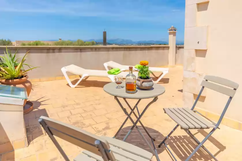 Holiday rentals in Son monjo, Maria de la Salut