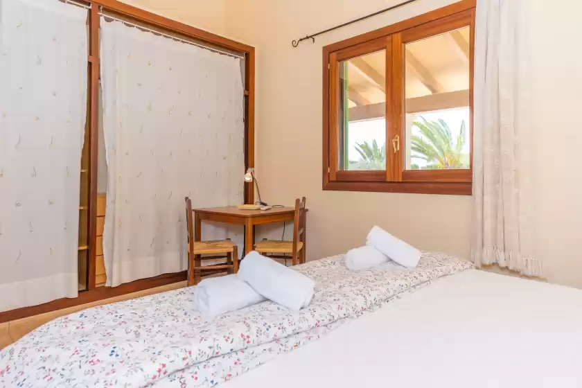 Holiday rentals in Els garrovers, ses Salines