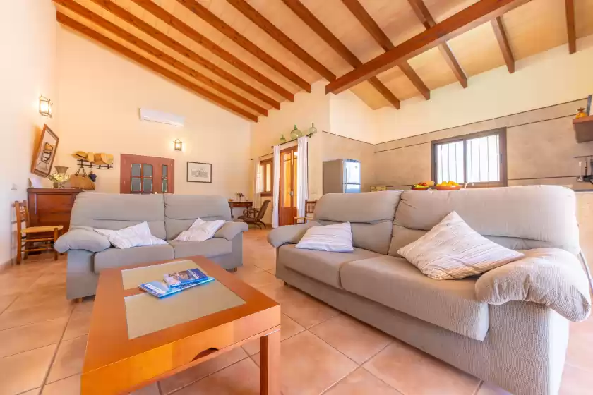 Holiday rentals in Els garrovers, ses Salines