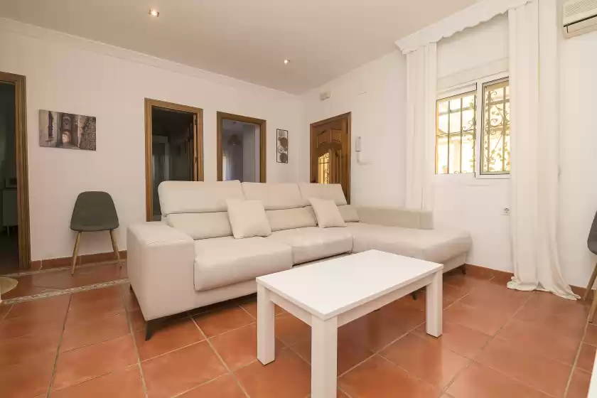 Holiday rentals in El cortijo, La Línea de la Concepción