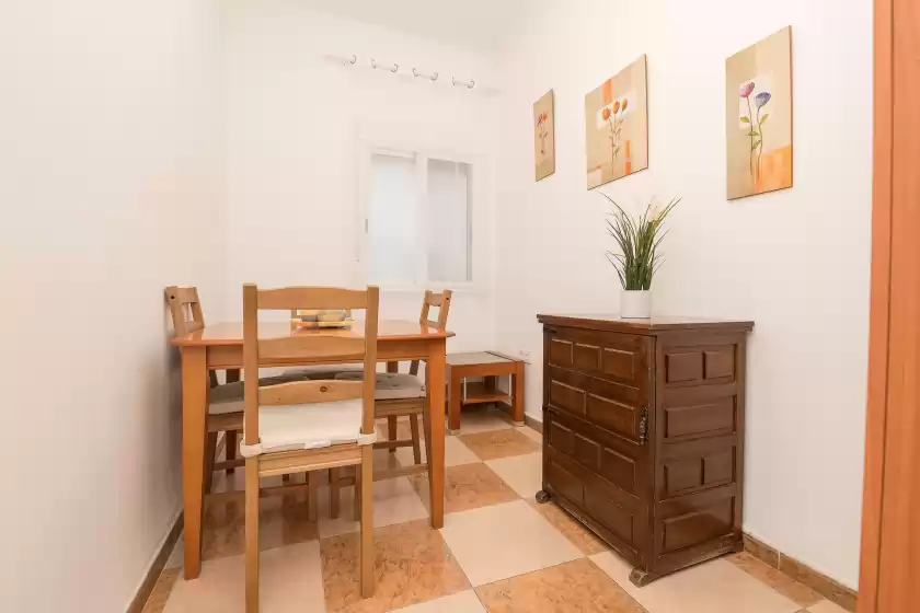 Holiday rentals in Velbar, Cádiz