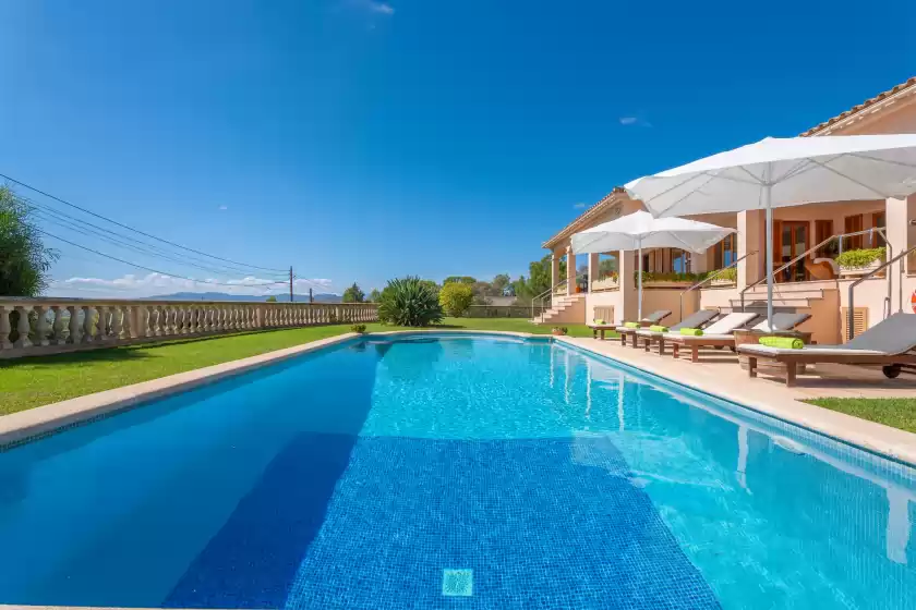 Holiday rentals in Villa mar y tierra, sa Cabaneta