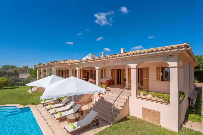 Holiday rentals in Villa mar y tierra, sa Cabaneta