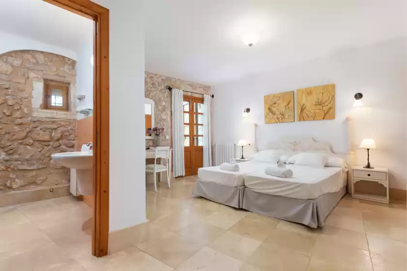 Holiday rentals in Sa franquesa vella, Vilafranca de Bonany