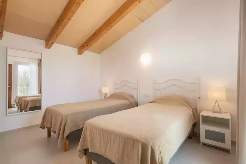 Holiday rentals in Secretari, Montuïri