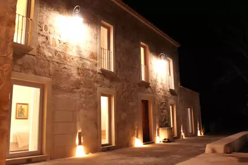 Holiday rentals in Secretari, Montuïri