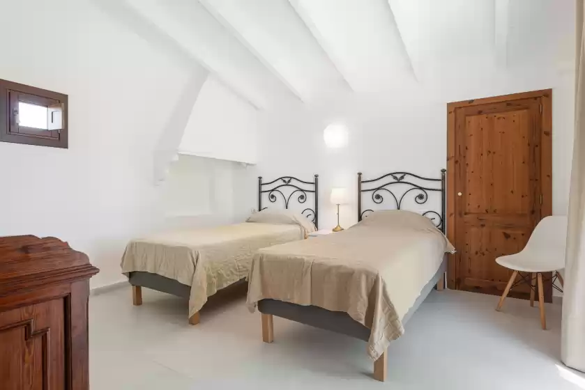 Holiday rentals in Secretari, Montuïri