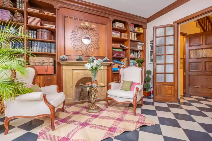 Holiday rentals in Rosalia's house, Inca