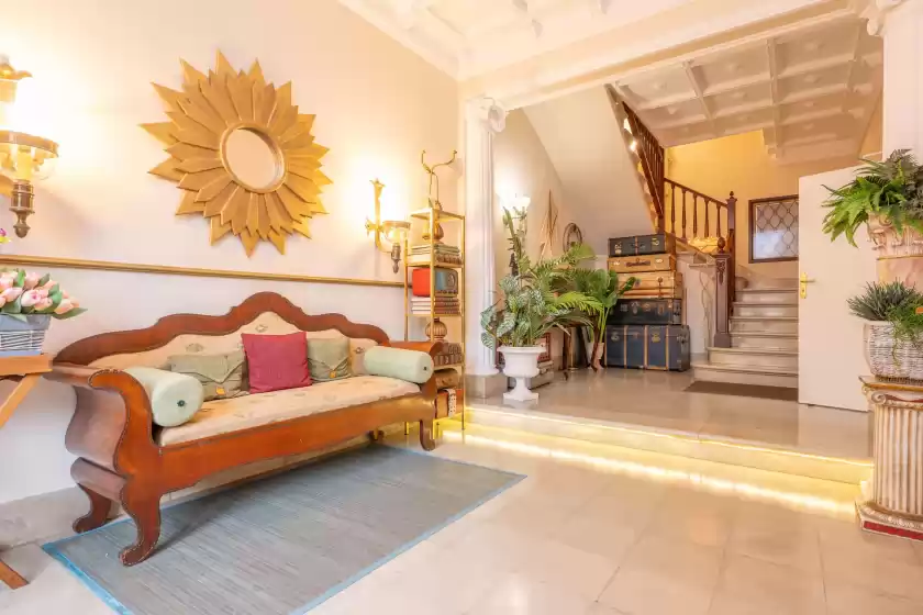 Holiday rentals in Rosalia's house, Inca
