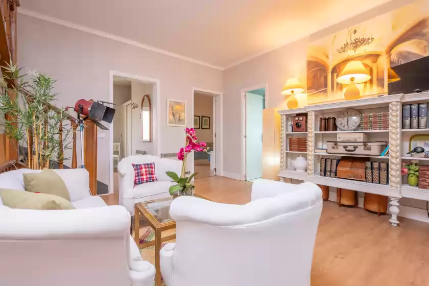 Holiday rentals in Rosalia's house, Inca