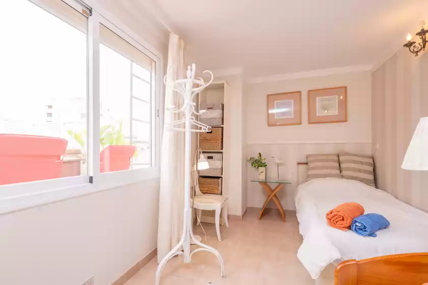 Holiday rentals in Rosalia's house, Inca