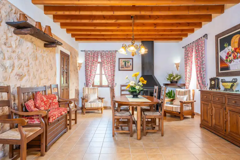 Holiday rentals in Son burguet, Llubí