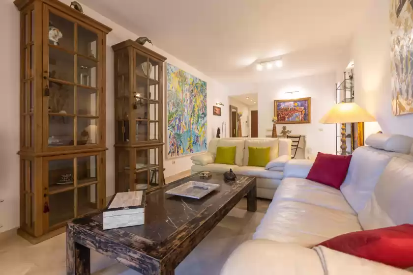 Holiday rentals in La gaviota, Marbella