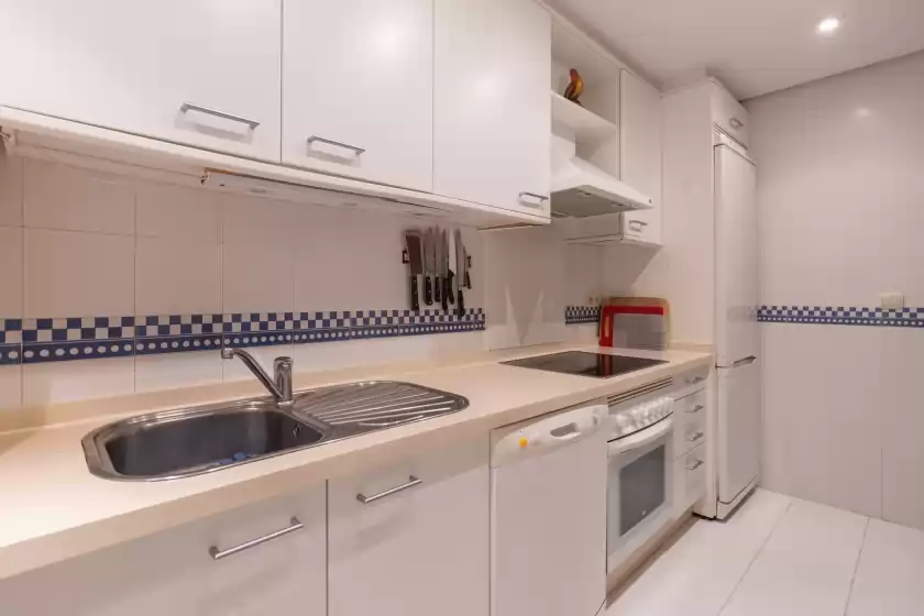 Holiday rentals in La gaviota, Marbella