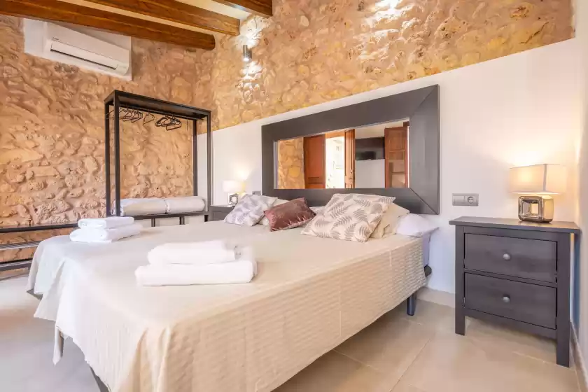 Holiday rentals in Ca's mercader (algaida), Algaida