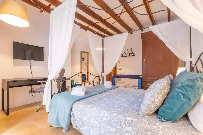 Holiday rentals in Ca's mercader (algaida), Algaida