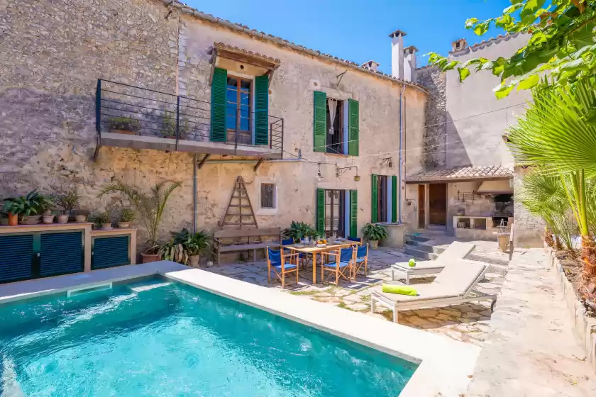 Holiday rentals in Casa mallorquina con encanto