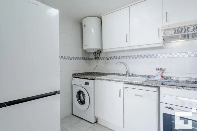 Location de vacances à Apolo xvi 1 4 18 - grupo turis, Calp