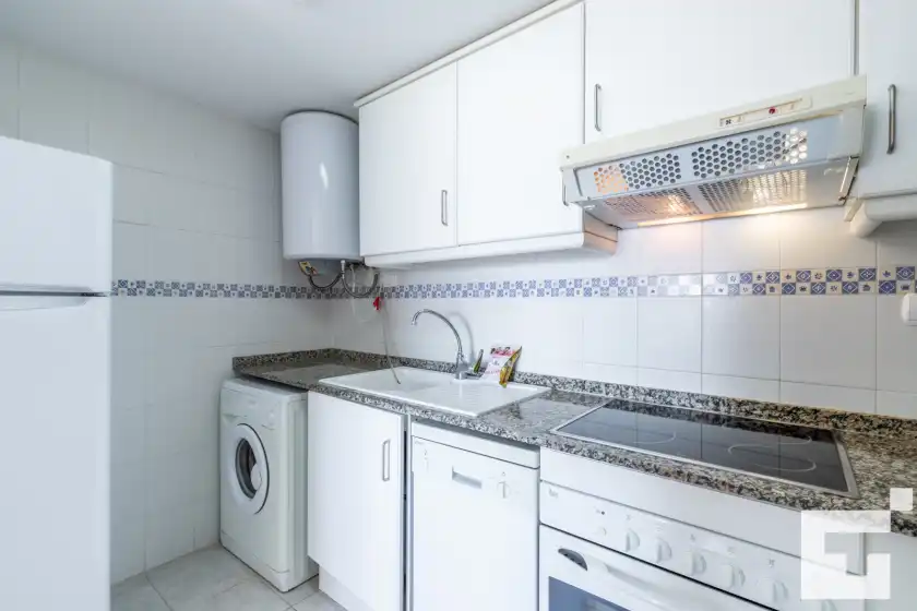 Location de vacances à Apolo xvi 1 4 19 - grupo turis, Calp