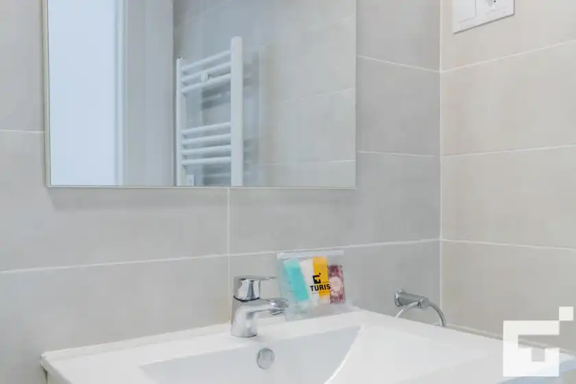 Ferienhaus auf Calpe beach ii 2e - grupo turis, Calp