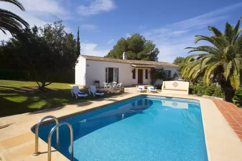 Holiday rentals in Casa tordos