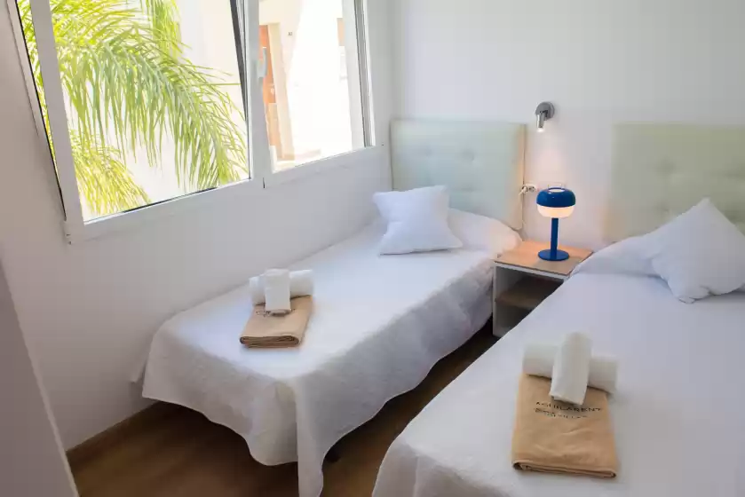 Alquiler vacacional en Marina b5, Setla